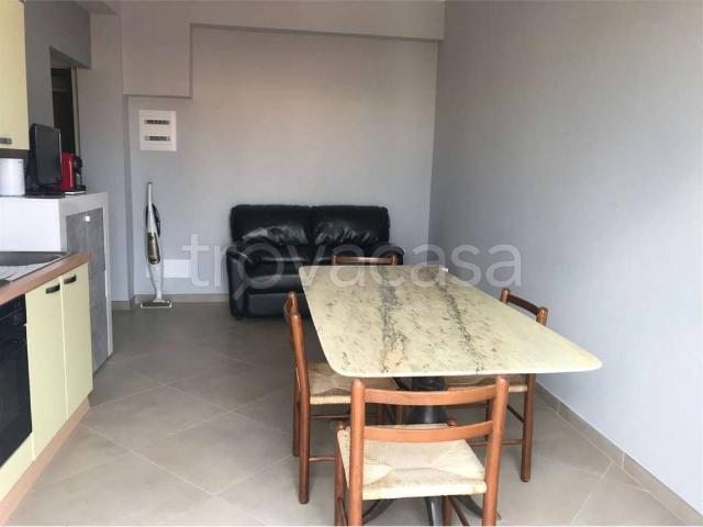 Trilocale in affitto a Catanzaro viale crotone, Catanzaro Lido