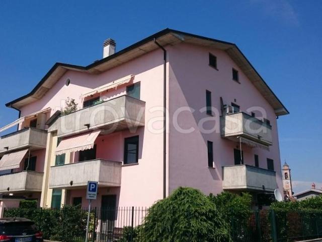 Trilocale in affitto a Cavenago d'Adda via Paolo Griffini, 27, Caviaga