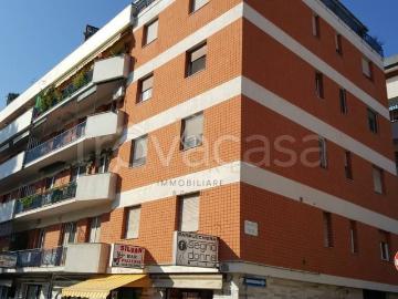 Trilocale in affitto a Chieti via Muzio Pansa, 12, Chieti Scalo