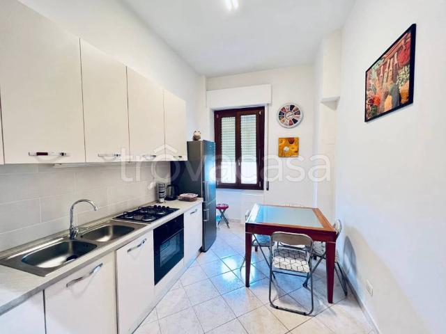Trilocale in affitto a Civitavecchia viale della vittoria, 25