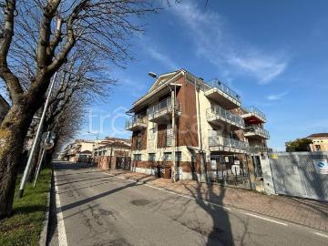 Trilocale in affitto a Collegno via XX Settembre, 36, Regina Margherita