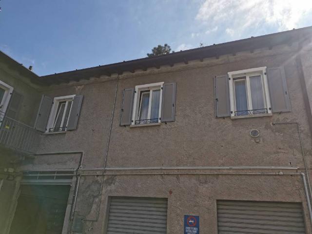 Trilocale in affitto a Como via Bellinzona, 230, Monte Olimpino