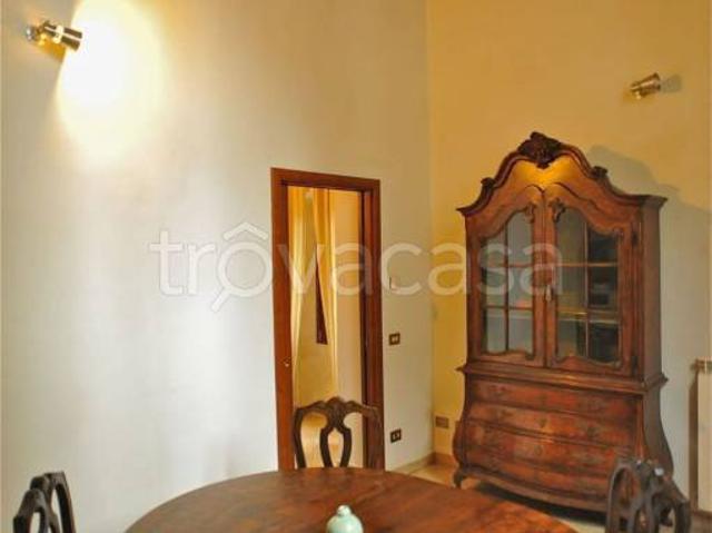 Trilocale in affitto a Firenze, San Frediano