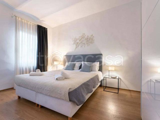 Trilocale in affitto a Firenze via dell'Albero, Borgo Ognissanti Il Prato