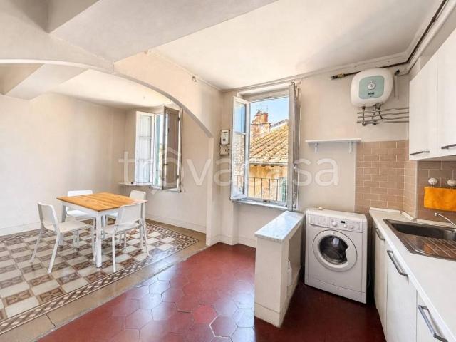 Trilocale in affitto a Lucca vicolo s. Frediano, 5, Piazza Napoleone San Michele