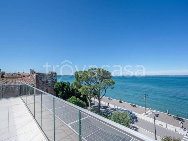 Trilocale in affitto a Lazise