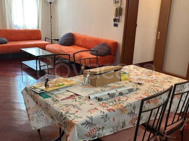 Trilocale in affitto a Padova via 20 Settembre, Piazze Duomo
