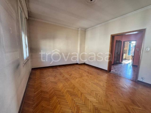 Trilocale in affitto a Padova via Dante, 91, Savonarola Ponte Molino