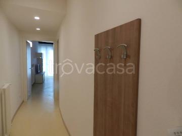 Trilocale in affitto a Padova via Umberto I, Prato della Valle Pontecorvo