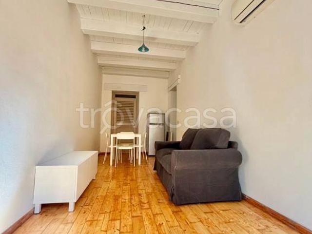 Trilocale in affitto a Palermo via Porta di Castro, 217, Cassaro