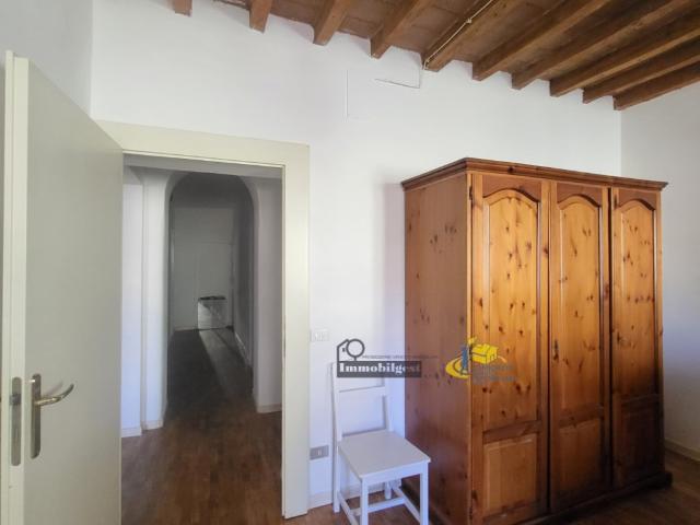 Trilocale in affitto a Parma via Bruno Longhi, 1, Centro città
