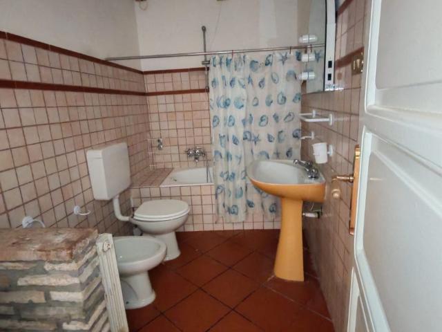 trilocale in affitto a Parma