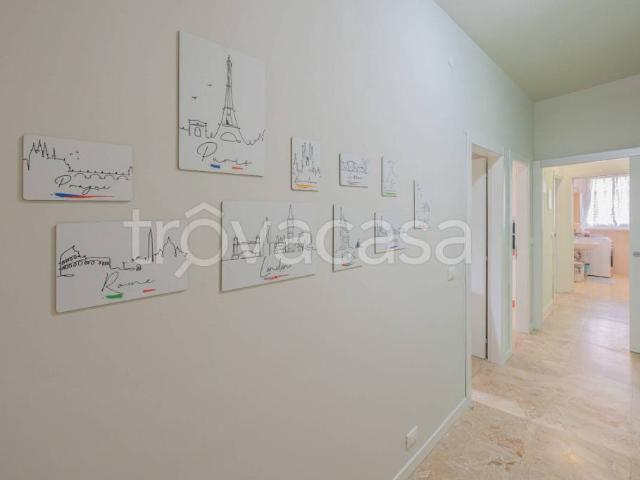 Trilocale in affitto a Pavia via Indipendenza, 80, Centro Storico