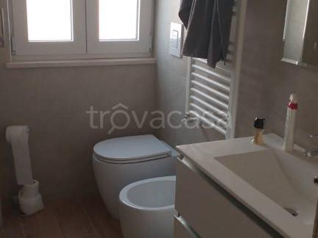 Trilocale in affitto a Pescara, Porto Turistico