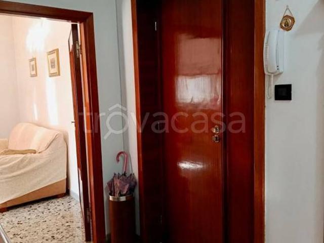 Trilocale in affitto a Pescara via Sacco, 16, Tiburtina