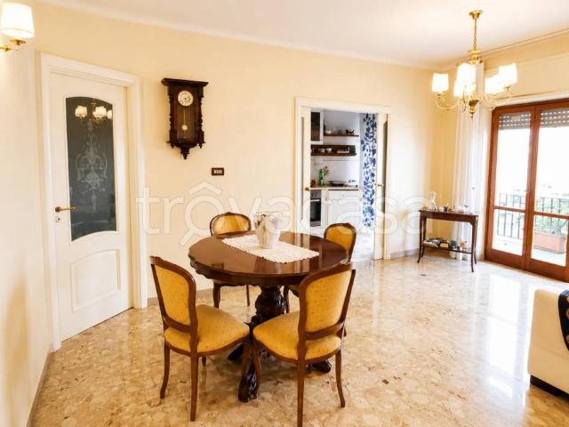 Trilocale in affitto a Portici via Libertà, 340