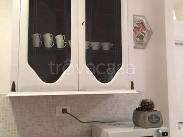 Trilocale in affitto a Roma via Napoleone III, Esquilino