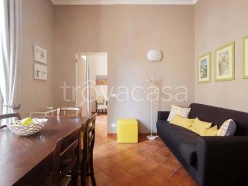 Trilocale in affitto a Roma via Cavour, Colle Oppio