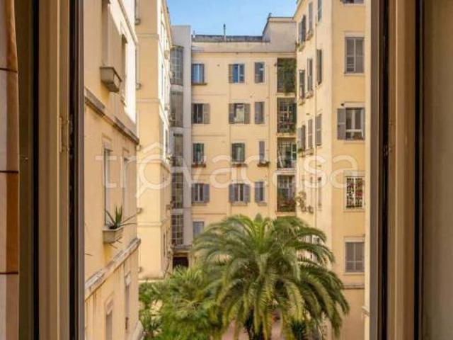 Trilocale in affitto a Roma via Cola di Rienzo, Prati