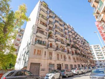 Trilocale in affitto a Roma via Colfelice, Colli Albani