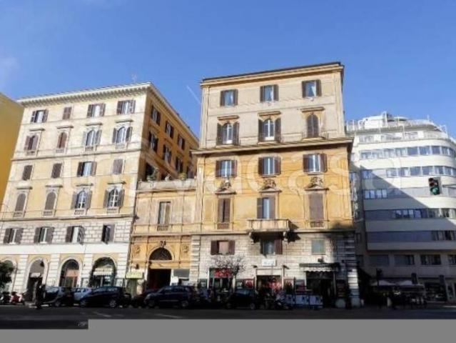 Trilocale in affitto a Roma via Flavia, Sallustiano