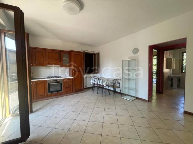 Trilocale in affitto a Roma via Salaria, 1410, Settebagni
