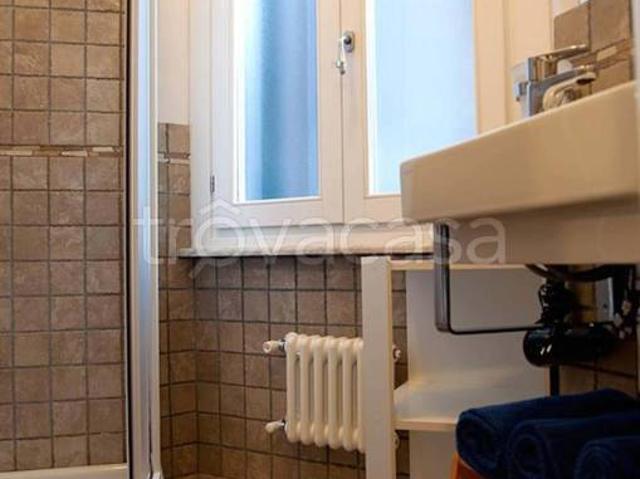 Trilocale in affitto a Roma via Vespasiano, Prati