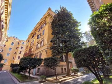 Trilocale in affitto a Roma viale Bruno Buozzi, Parioli