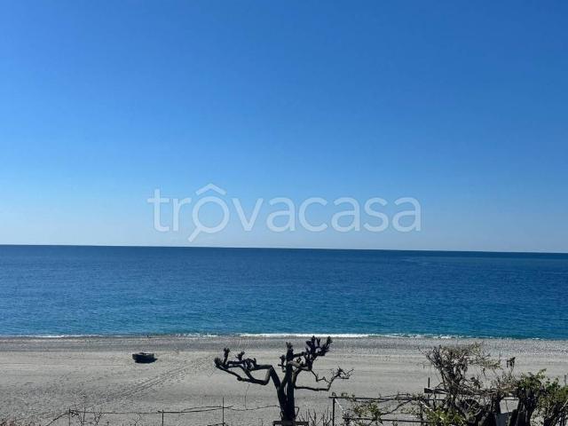 Trilocale in affitto a San Lorenzo via Arcina
