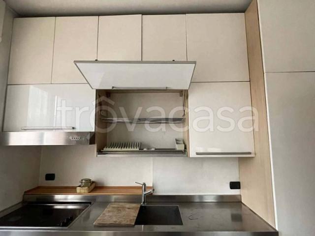 Trilocale in affitto a Seveso via Confalonieri