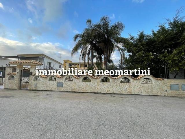 Trilocale in affitto a Siracusa via Monte Renna, 84, Pizzuta