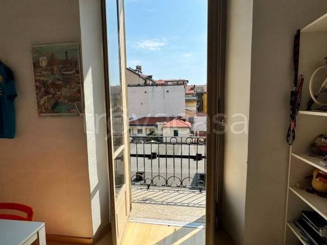 Trilocale in affitto a Torino via Giacinto Collegno, 26, Cit Turin