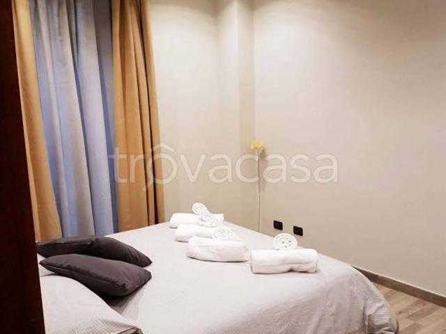 Trilocale in affitto a Torino via Giovanni Camerana, San Secondo