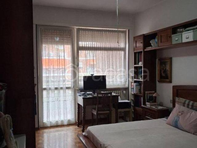 Trilocale in affitto a Torino via San Marino, 133, Santa Rita