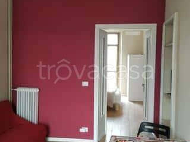 Trilocale in affitto a Torino corso Vigevano, Aurora
