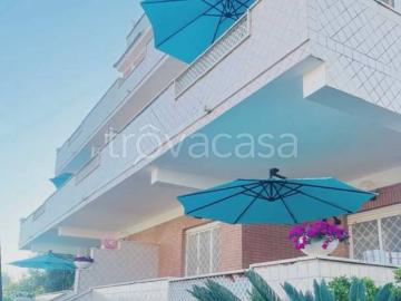 Trilocale in affitto ad Anzio via Capri, Lido di Cincinnato Sirene
