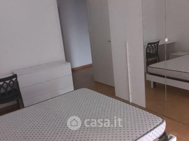 Trilocale in Affitto in Via Amatore Sciesa a Milano
