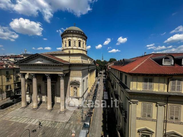 Trilocale in Affitto in Via Giuseppe Mazzini 40 a Torino