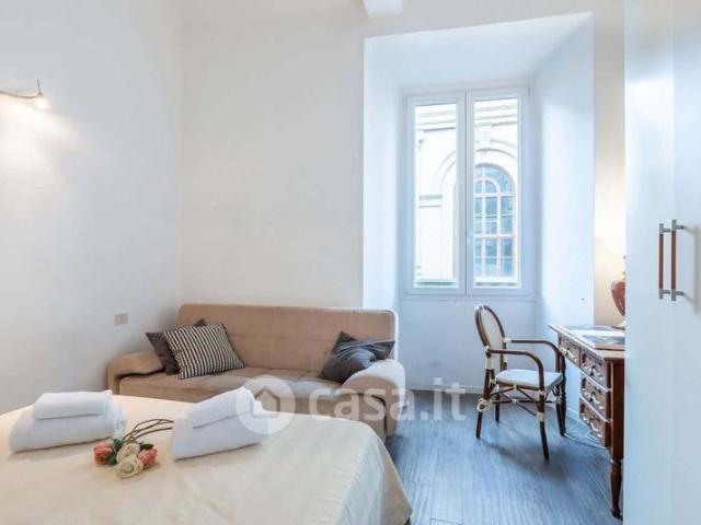 Trilocale in Affitto in Via dei Leoni 2 a Firenze