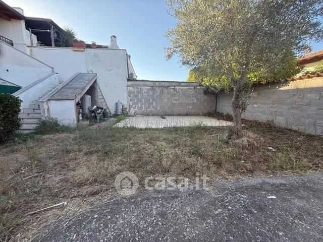 Trilocale in Affitto in Via dei Ligustri a Ardea