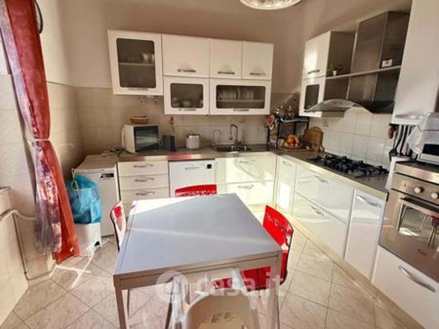 Trilocale in Affitto in Via Edmondo De Amicis 37 a Piombino