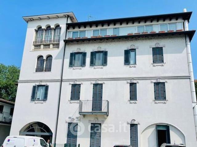 Trilocale in Affitto in Via Egidio Folli 29 a Milano