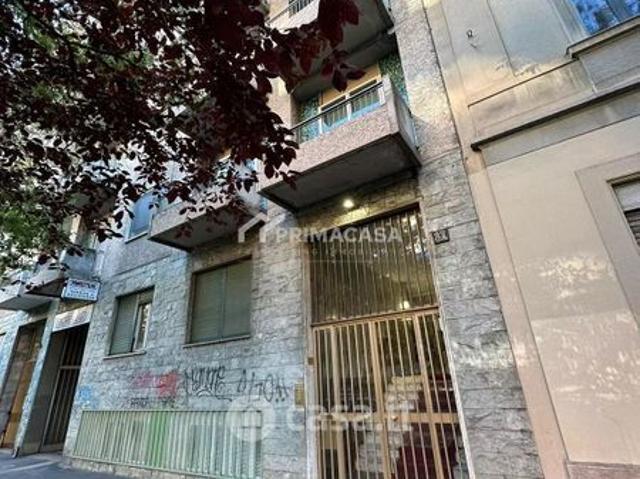 Trilocale in Affitto in Viale Emilio Caldara 37 a Milano