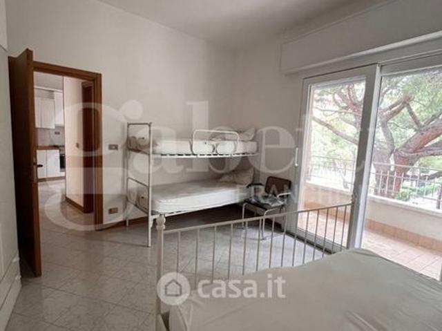 Trilocale in Affitto in Viale Romagna 95 a Cervia