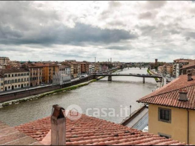Trilocale in Affitto in Lungarno Antonio Pacinotti a Pisa