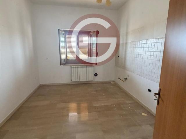 Trilocale in vendita, Taurianova centrale