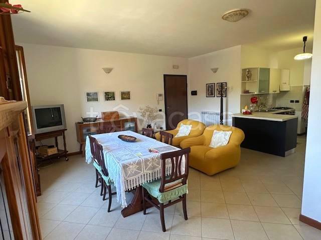Trilocale in vendita a Mantignana, Corciano