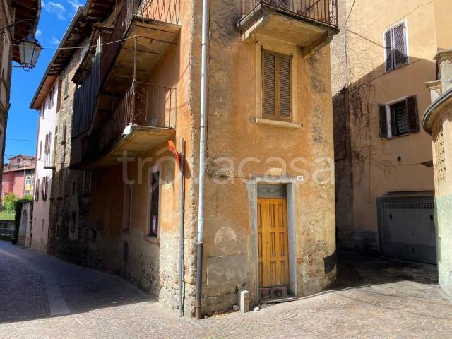 Trilocale in vendita a Marchirolo via Vaglio