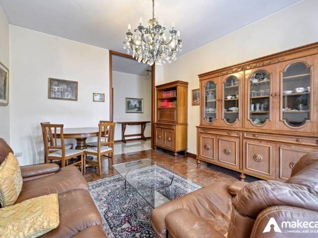 Trilocale in vendita a Milano via Gamboloita, 4, Corvetto