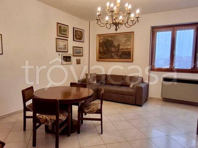 Trilocale in vendita a Milano via Dora Baltea, 1, Bruzzano
